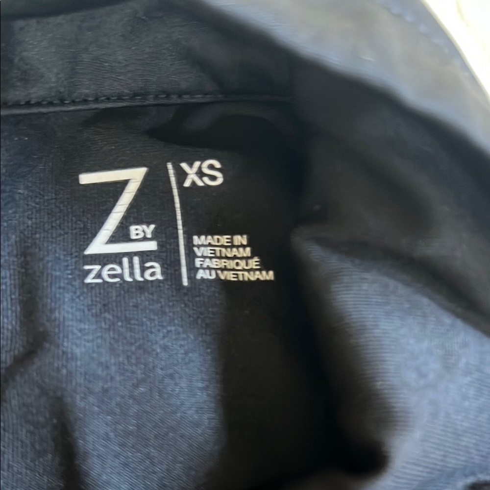 Zella Black Utility Jacket with Zip-Front Closure zip pocket netting XS - Picture 4 of 8
